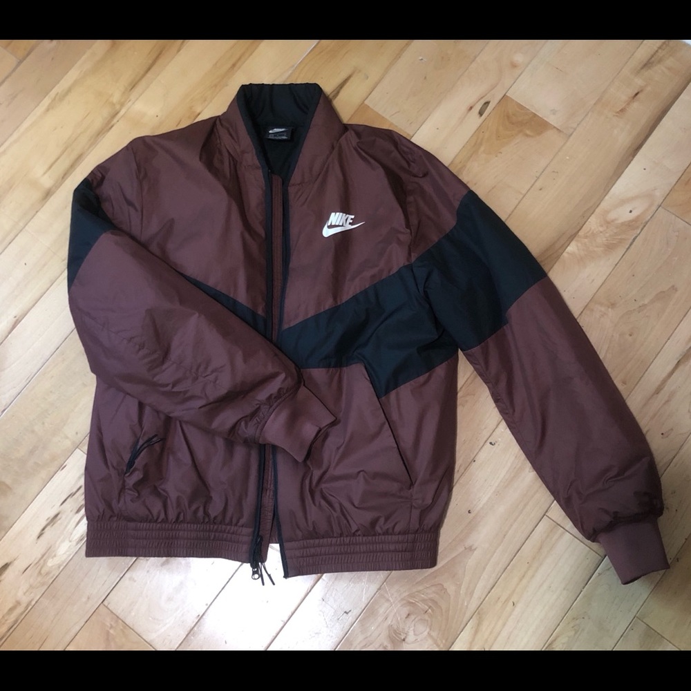 Worn once or twice, great condition.